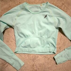 DOYOUEVEN long sleeve crop top